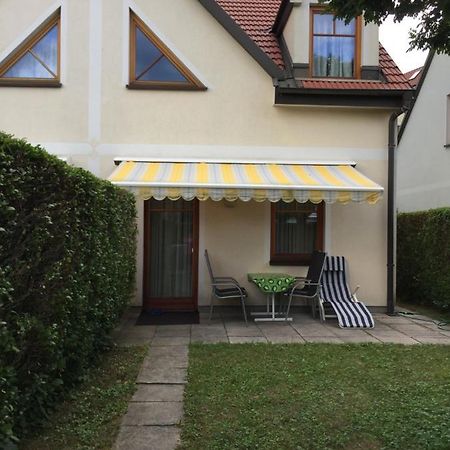 Familien Chalet Mit Direktem Bademantelgang Zur Therme Lutzmannsburg Dış mekan fotoğraf