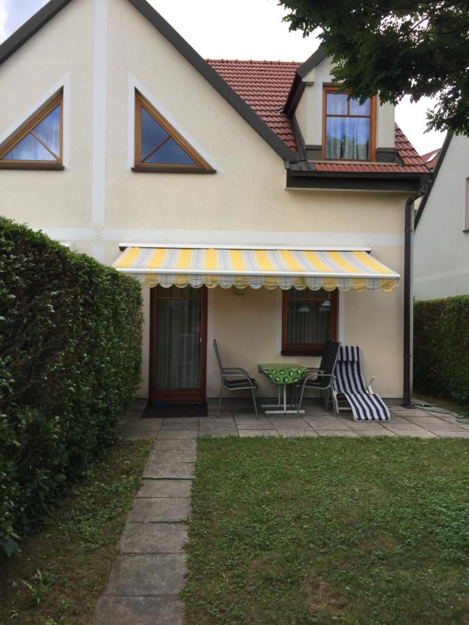 Familien Chalet Mit Direktem Bademantelgang Zur Therme Lutzmannsburg Dış mekan fotoğraf
